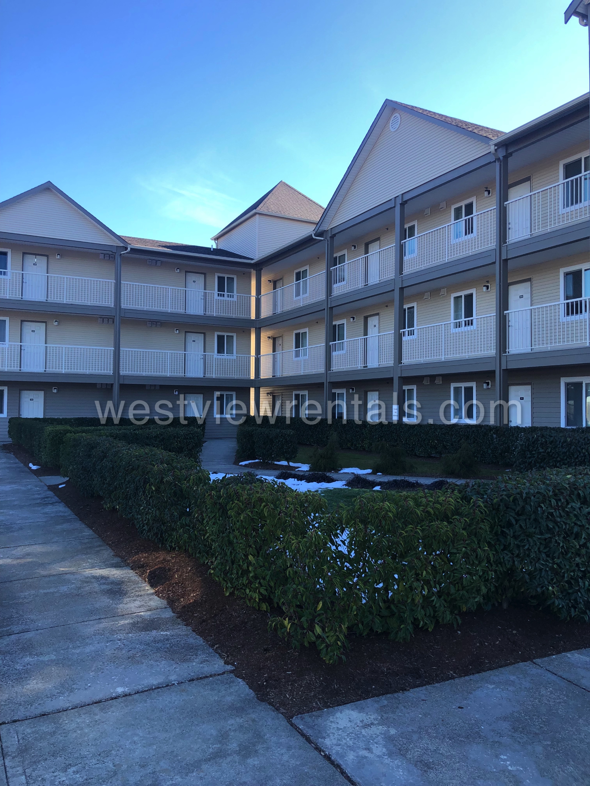 139 Prince Avenue - 301