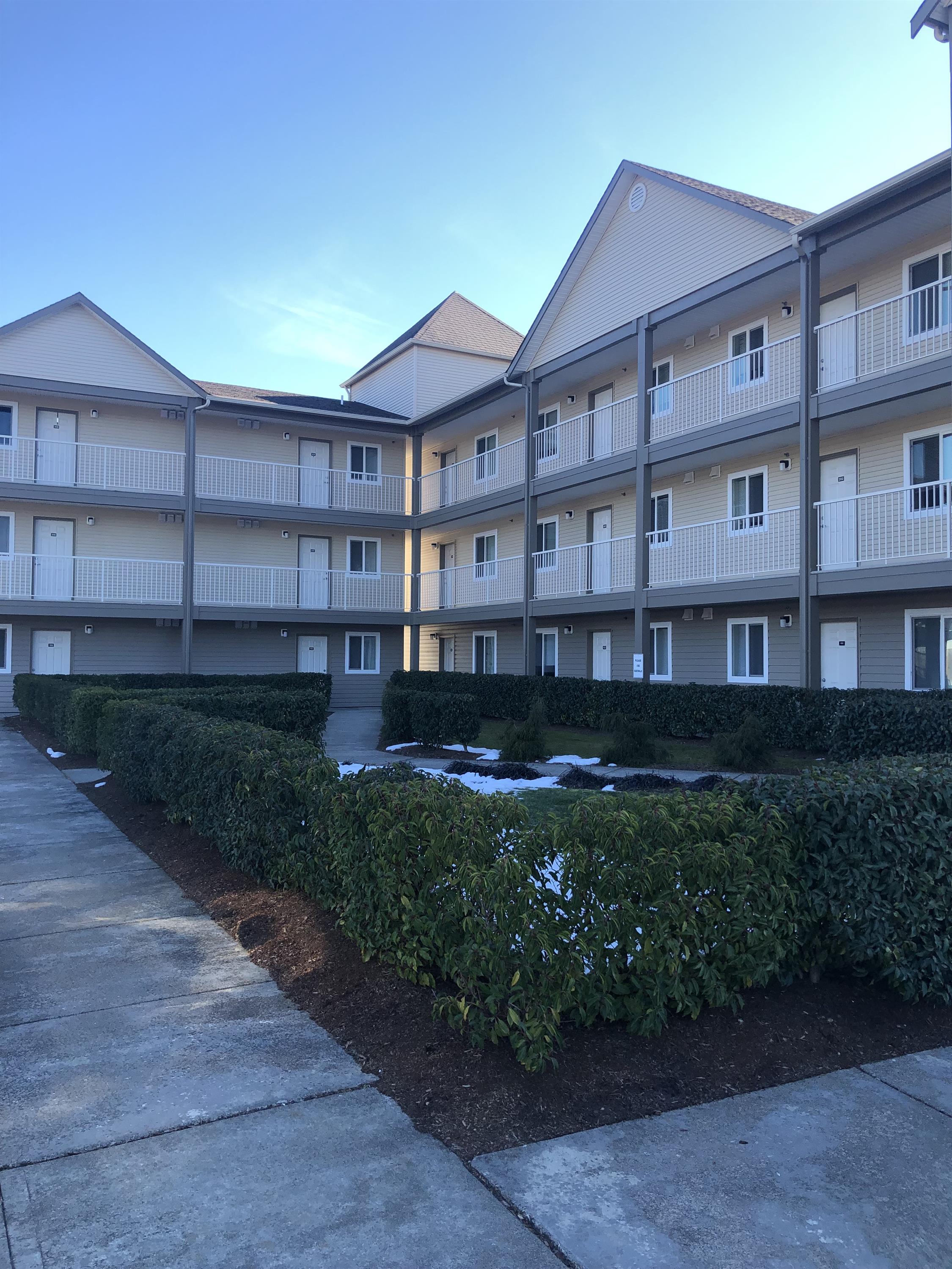 139 Prince Avenue - 207