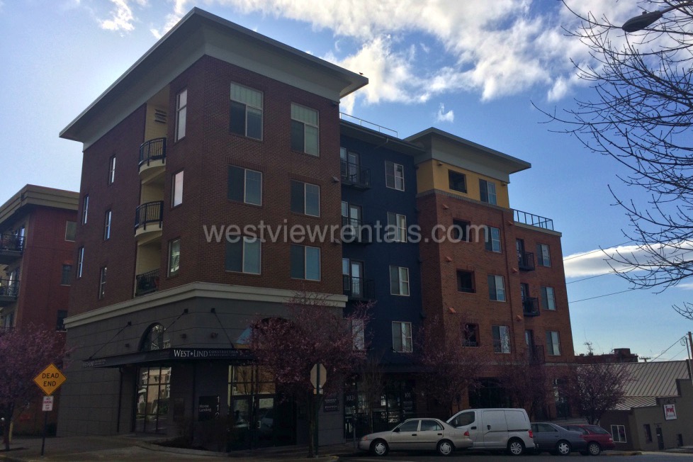 112 E. Maple Street - 506
